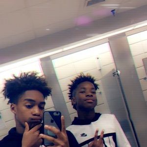 Meet your Posher, Marquez